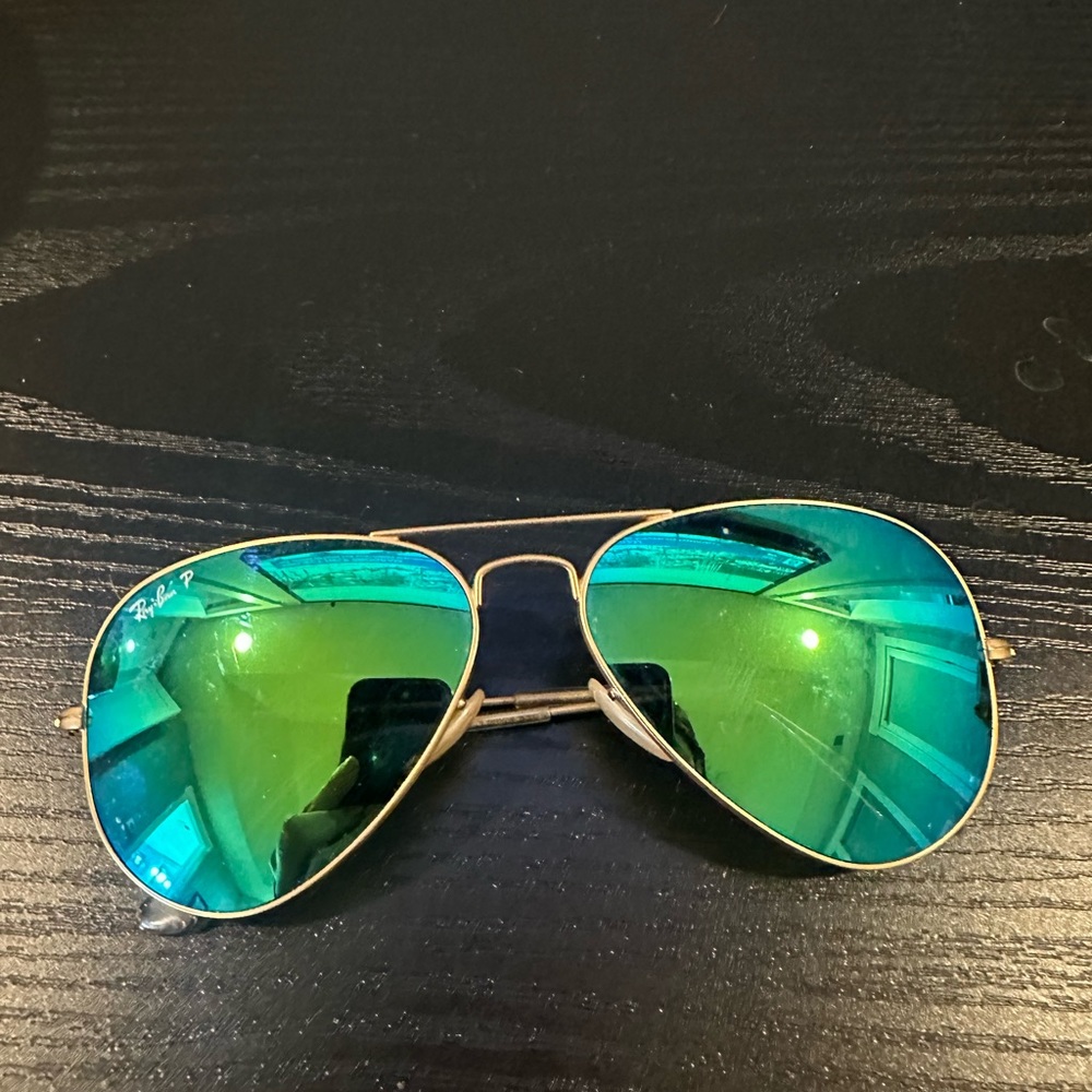 Ray-Ban Aviator Mirror Polarized Sunglasses